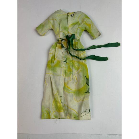 1960s Barbie clone yellow rose gown with hat & purse, 2-snap back set vtg - Picture 4 of 9